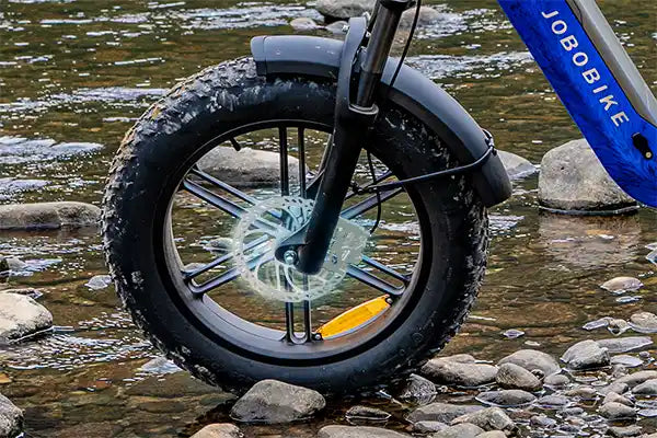 E-Bike Sicherheitsvergleich: Standardbremsen vs. Motorabschaltbremsen