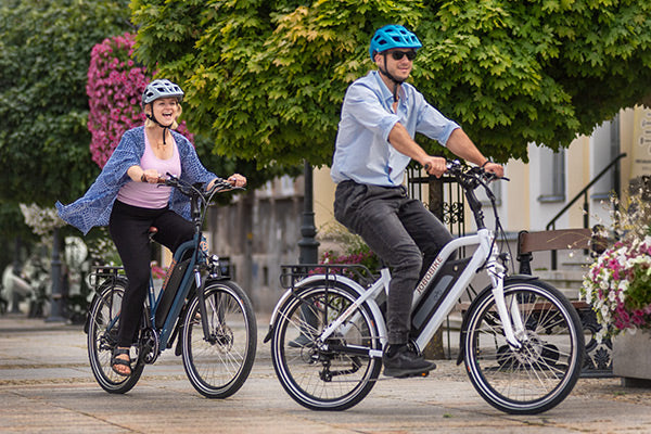 Mit dem Rad in den Sommer: 5 wichtige Tipps für E-Bike-Enthusiasten